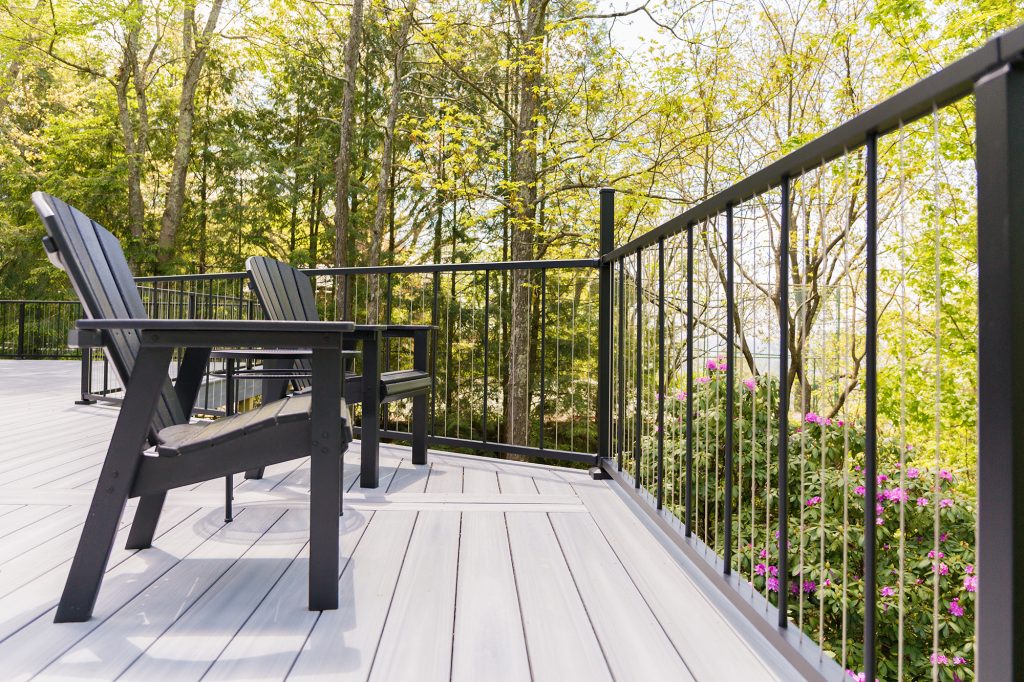 Composite decking with rails Lookout Mountain