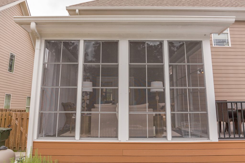 screened in porch image